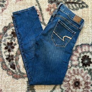 Size 2 Short American Eagle Skinny Jeans
